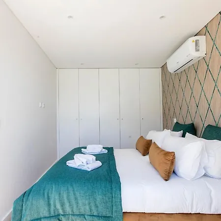 Apartment Luminous Premium Loft W/ac & Terrace By Lovelystay