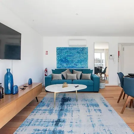 Apartment Luminous Premium Loft W/ac & Terrace By Lovelystay *