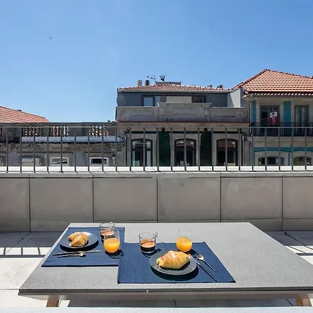 Apartment Luminous Premium Loft W/ac & Terrace By Lovelystay *